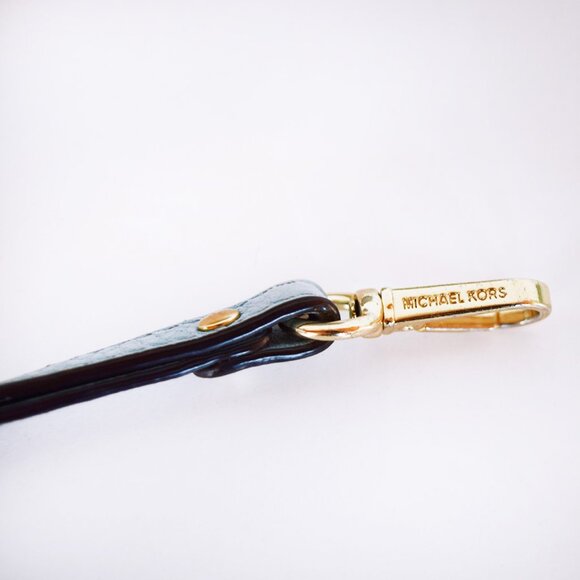 MICHAEL Michael Kors Leather Zip Around Wristlet Wallet - Picture 15 of 17